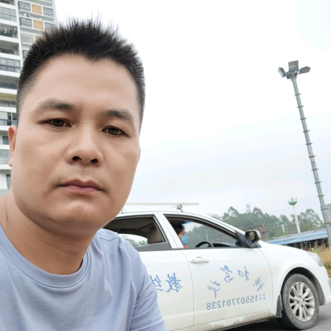 祥和驾校黄教练  C1 C2 D E