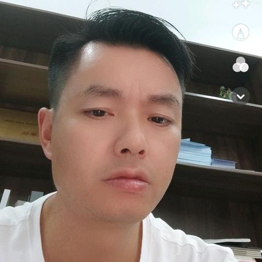 萍乡市杭盛雷哲门窗华美店