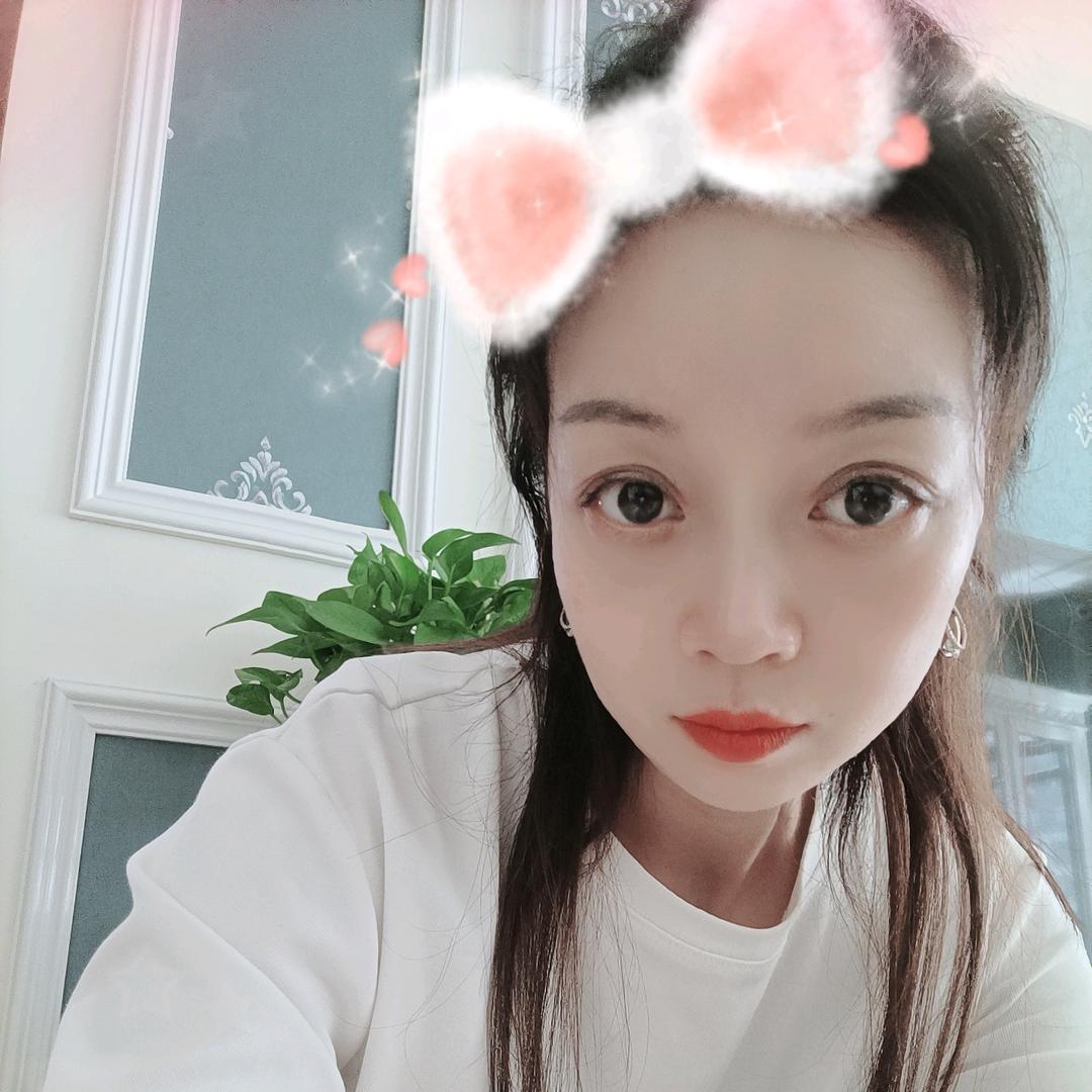 蓝樱初雪