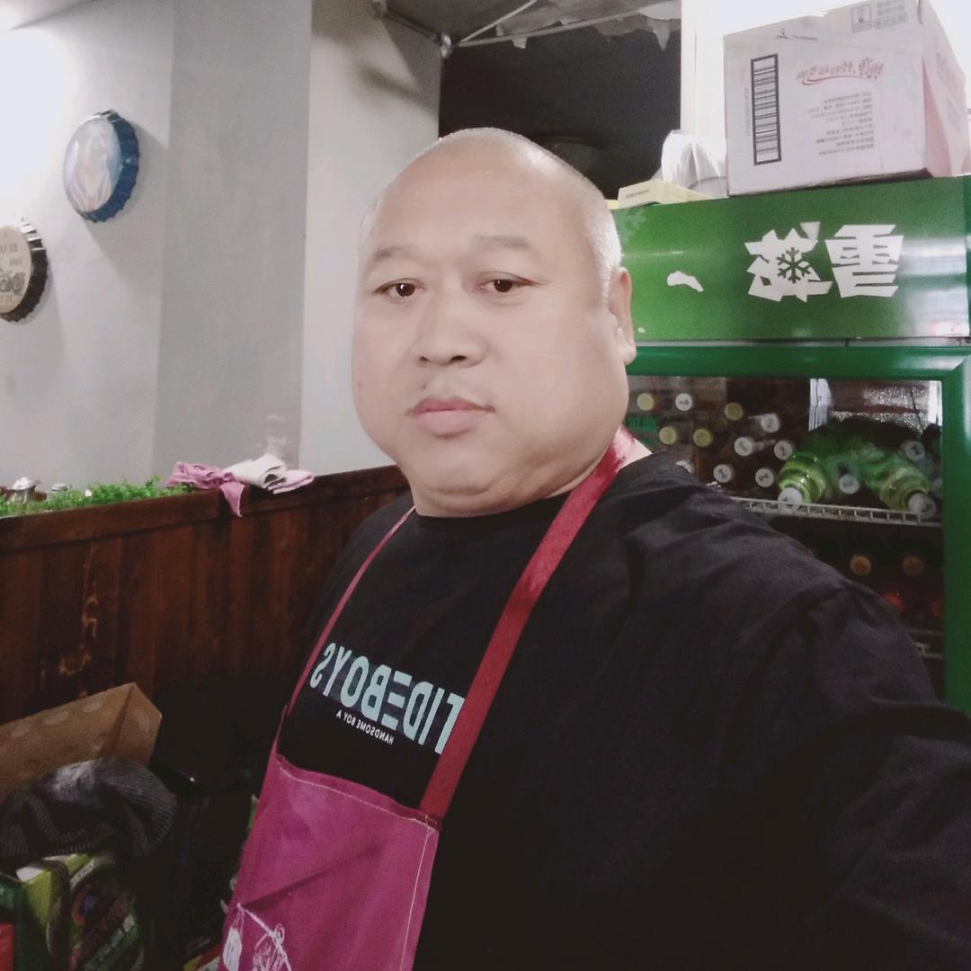 火车头烧烤胖哥