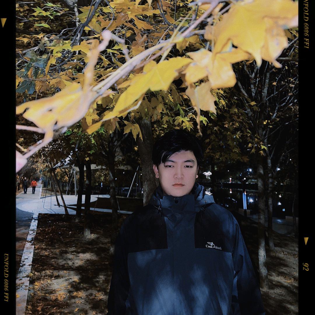 卓昊户外