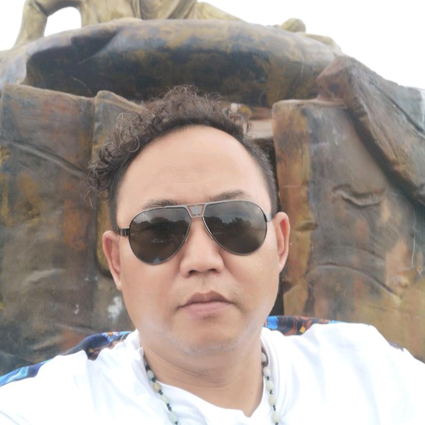 水晶羊/残疾人文创基地烙画班