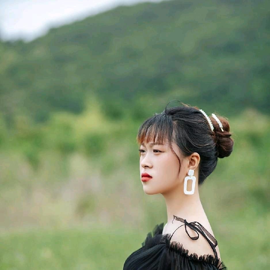 周静（服饰）