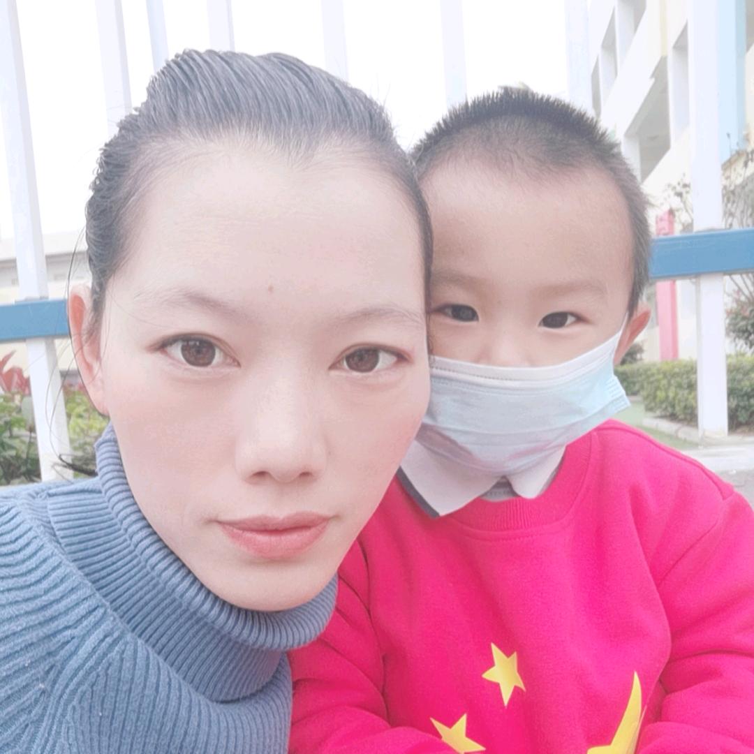 红霞（买袜子找红霞品牌袜子)