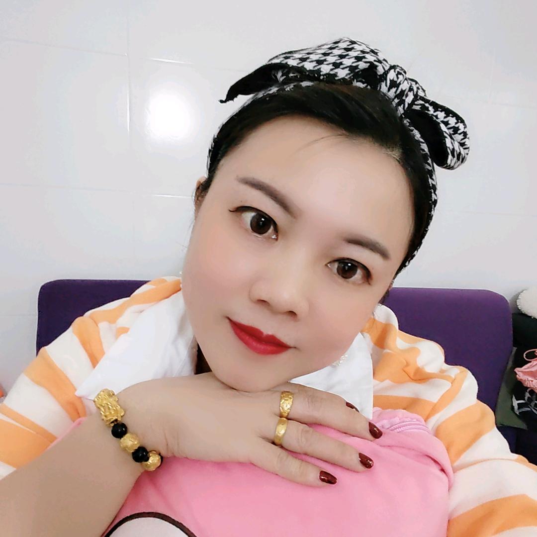 胡小连