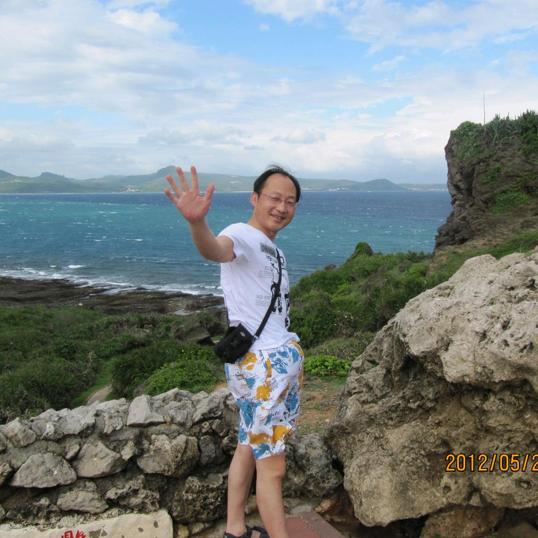 凯旋旅游胡可