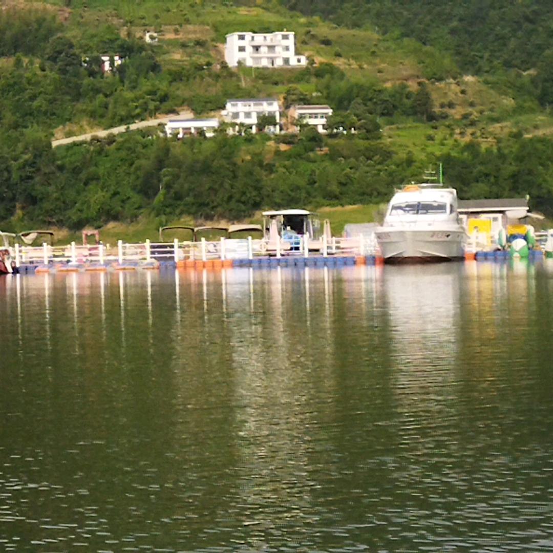归心湖舍农家乐
