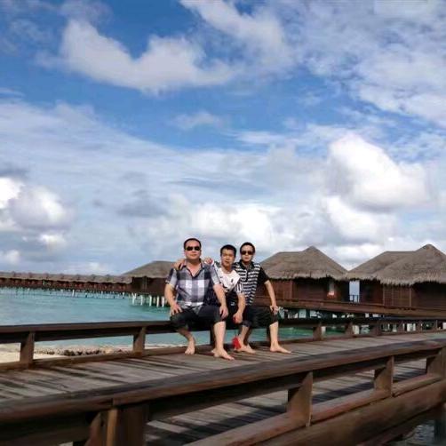 （兴友腾建材）郑