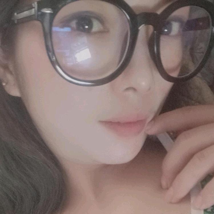 洋洋炒凉粉  ✨无骨鸡爪  小海鲜 🐚