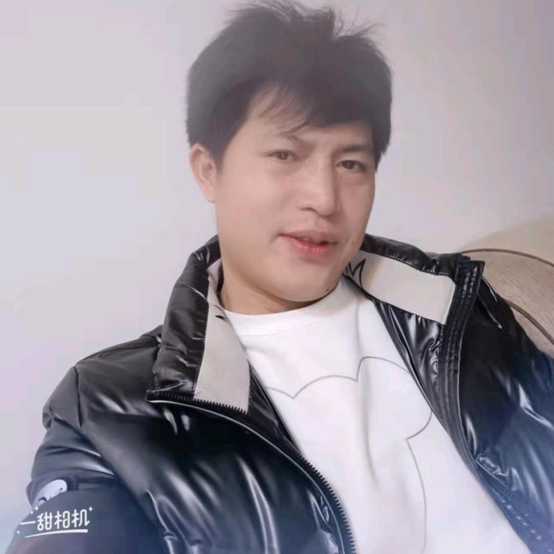 独自舔着伤口的狼🐺