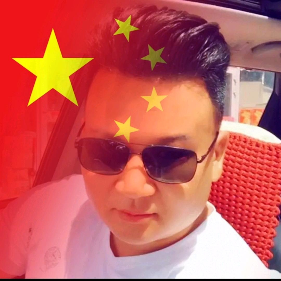 新疆精河奔跑的肉饼子