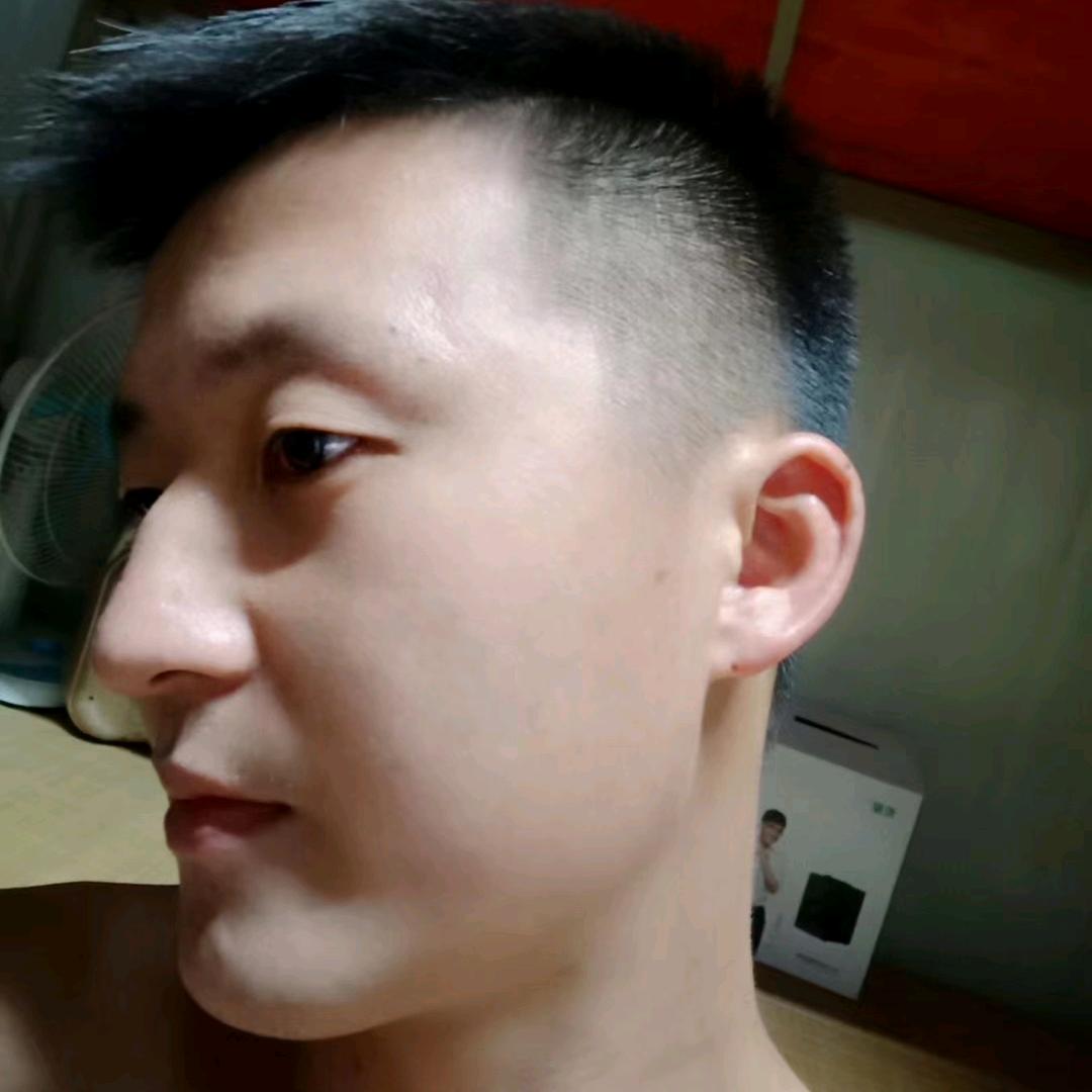 伍先生