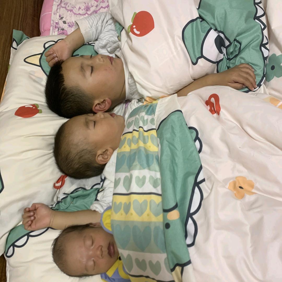 三个牛牛的姥姥