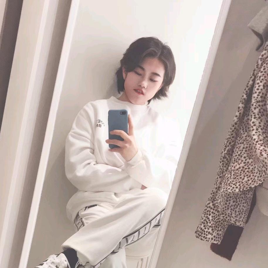 戏子哥哥(涿州开大码女装店)