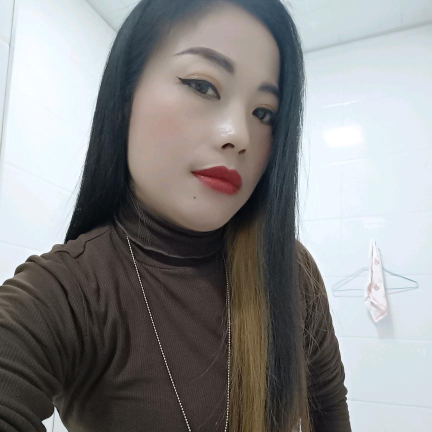 小杨，回收旧衣服