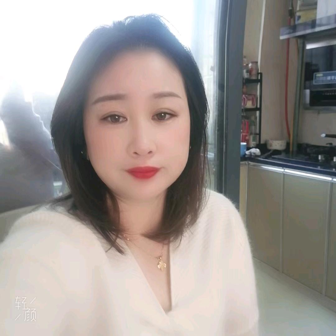 晚晚🌻