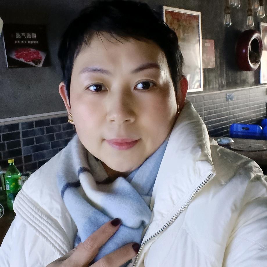 安娜与小手