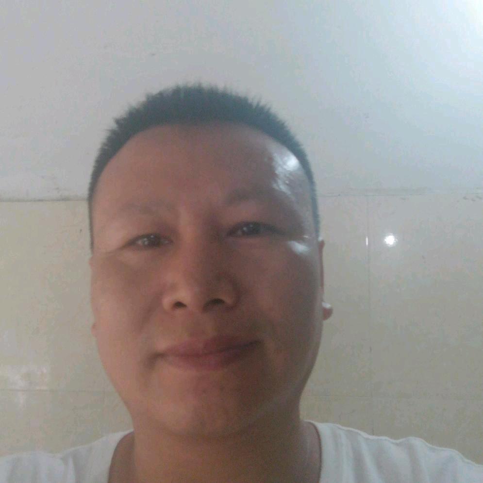 撑伞挡寂寞