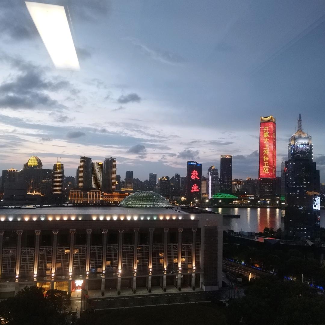 独狼踏海