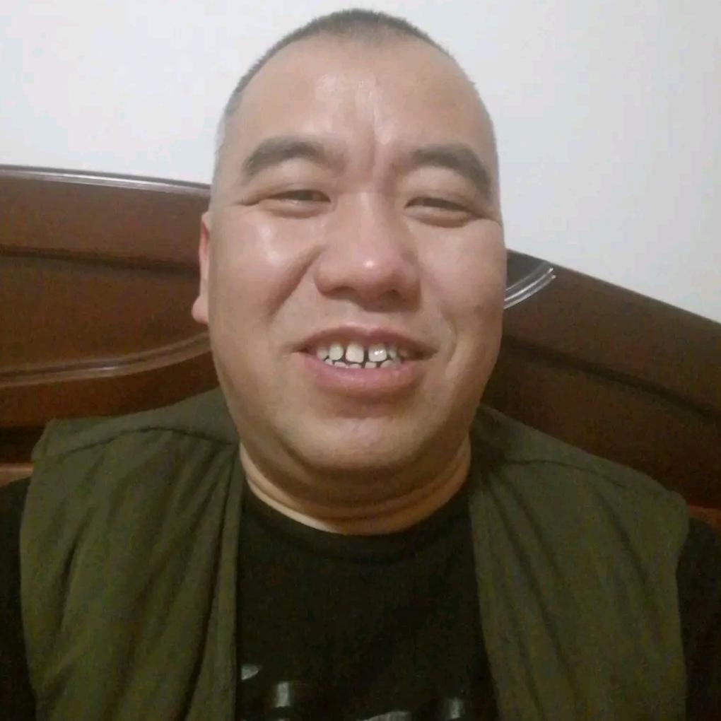 庄爵名品男装汇老城十字街店
