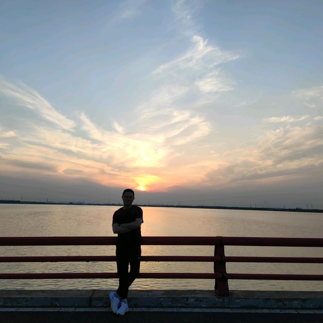 龙井☞彭于晏