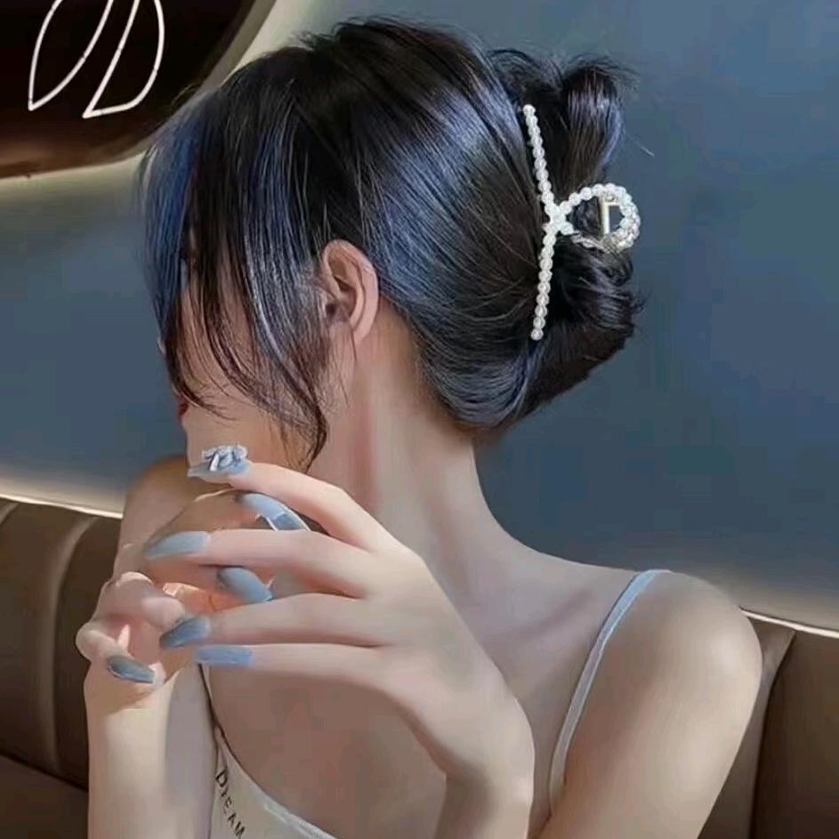 爱吃醋的鹿鹿