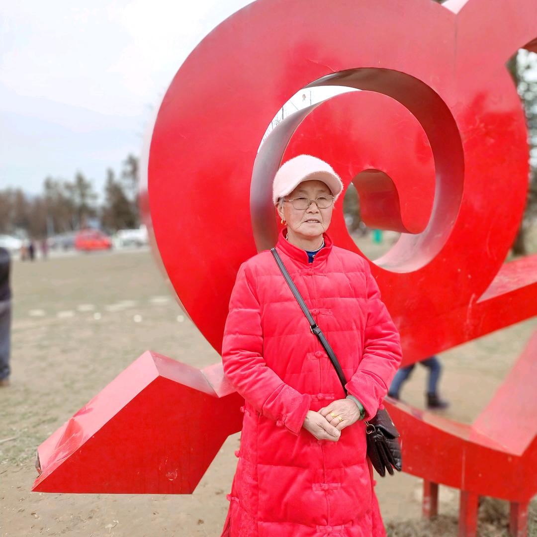 五二年王大姐，沒文化