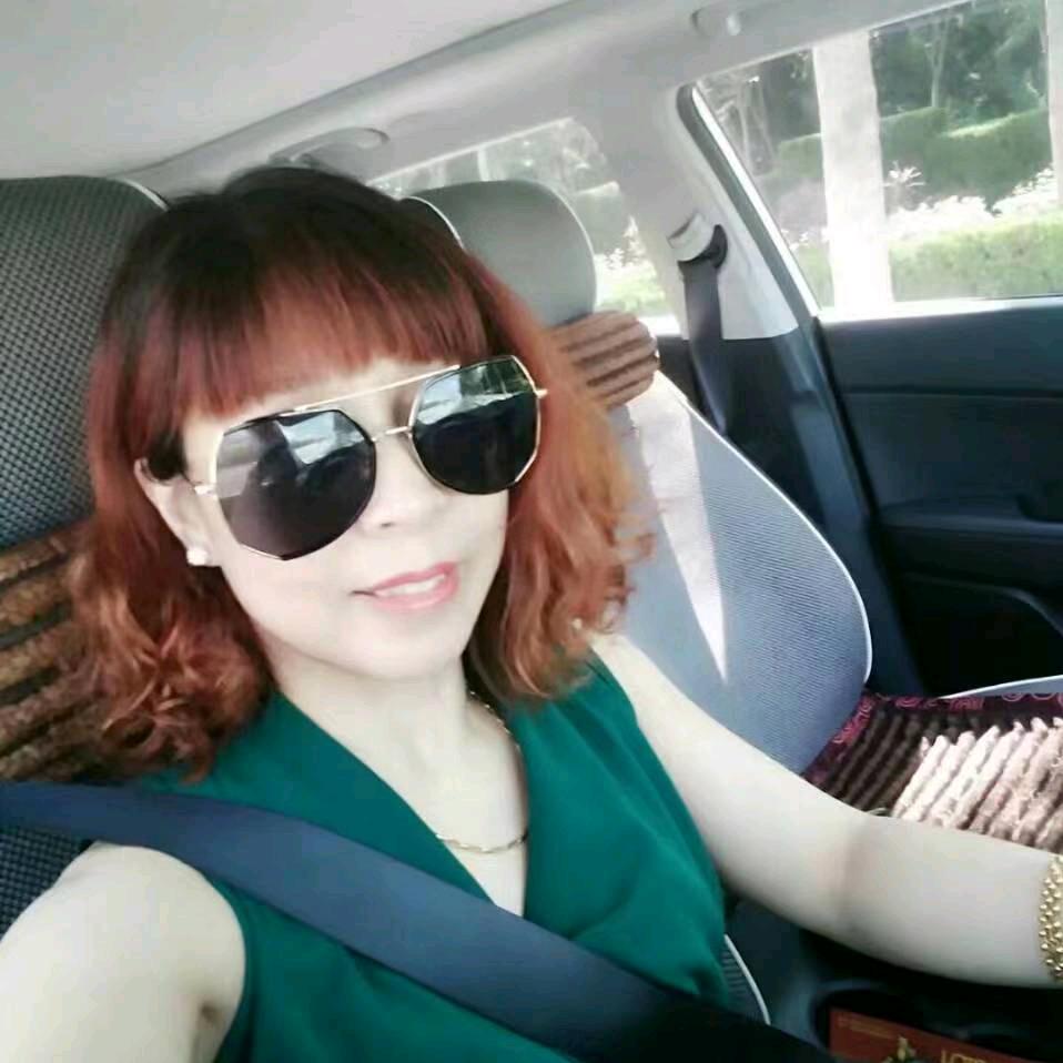 实验中学路西北小区家家悦一店思瑜鞋