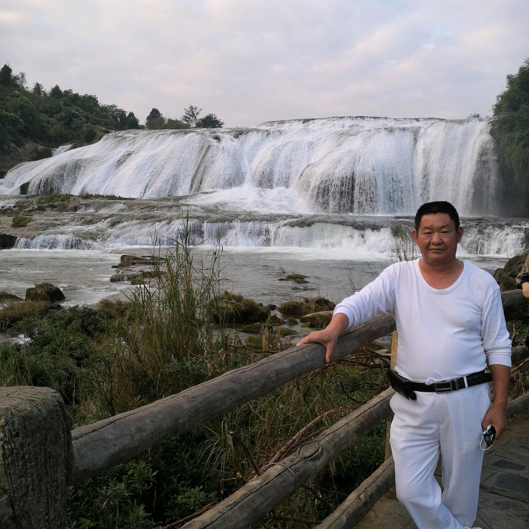 市政Wang：城东广场响东200米晌南到