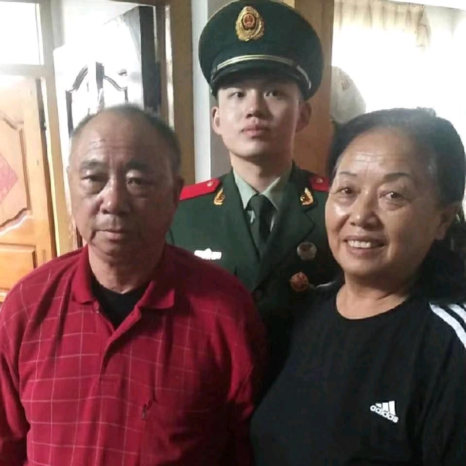 父母健康开心就是最大快乐