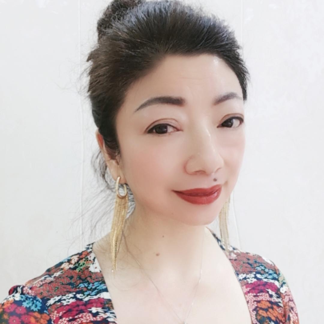 果果奶奶🌹（请勿秒赞）