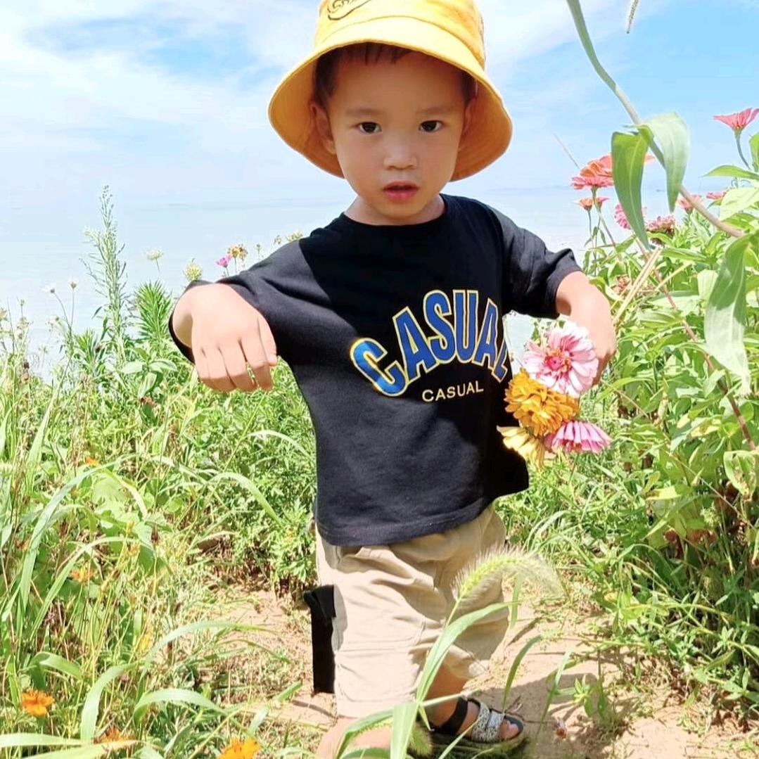 人海茫茫，相识是缘。