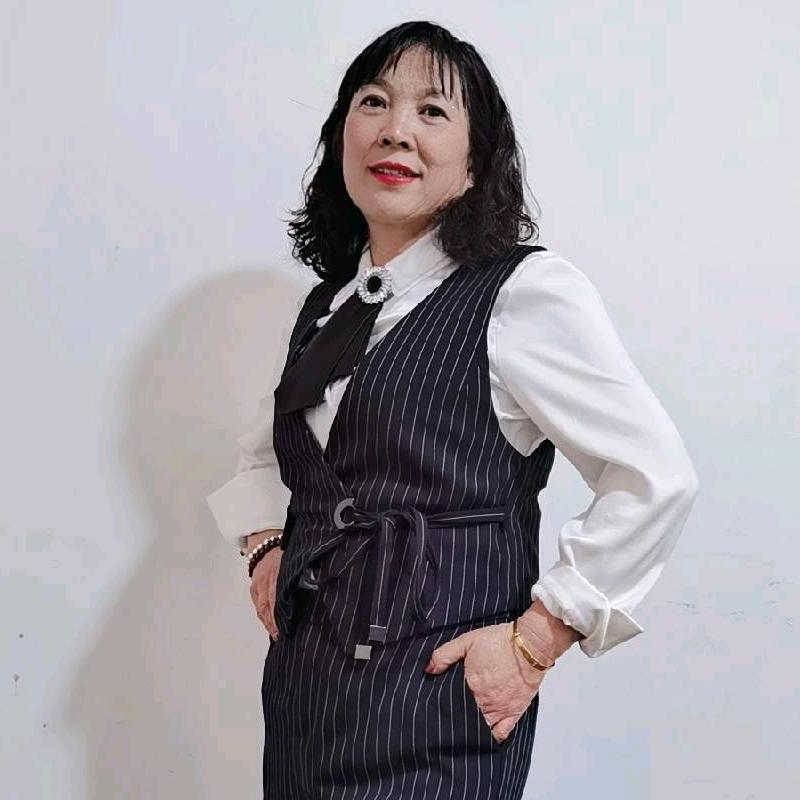 欧特朗照明赵艳红