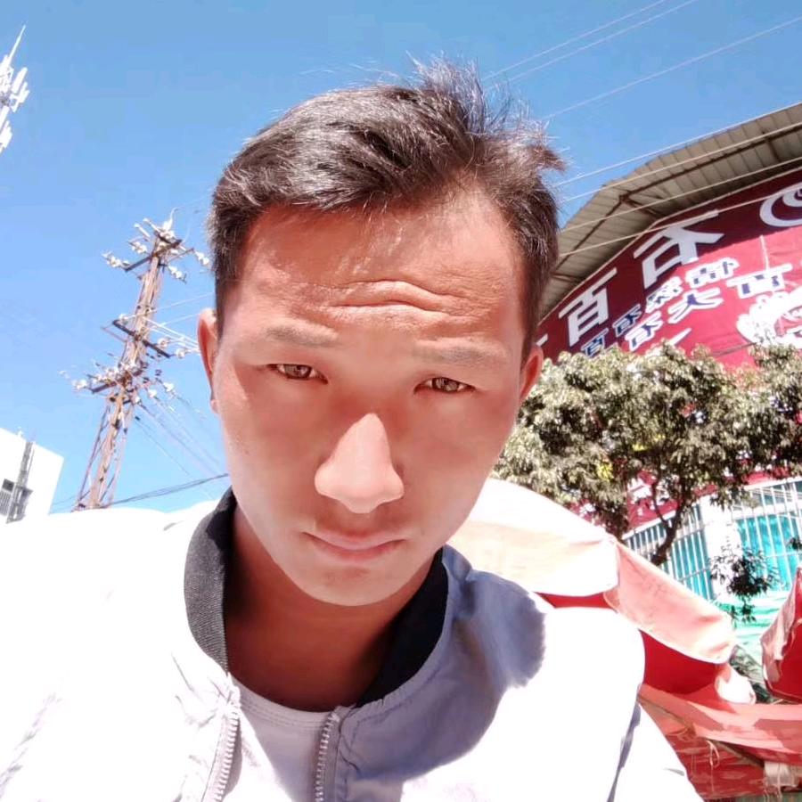 @奋斗中的年轻人