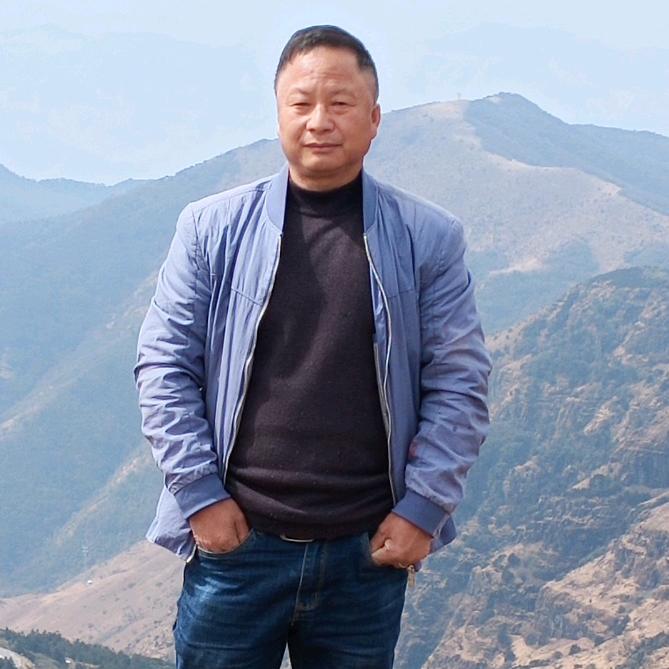 箐头哥哥胡万兵