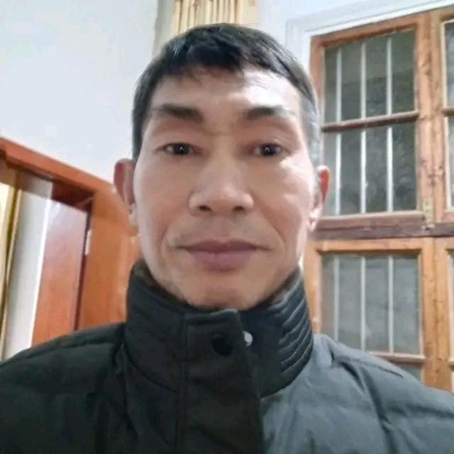 杨石明