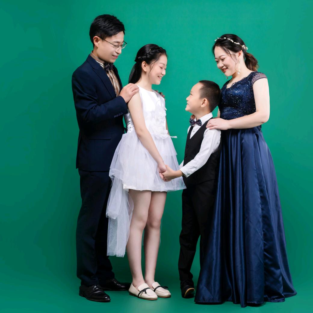 秦晓华