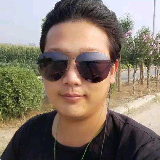 帅爆炸聋了