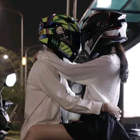 ღ᭄ꦿ.  阿  志 ོ꧔࿐