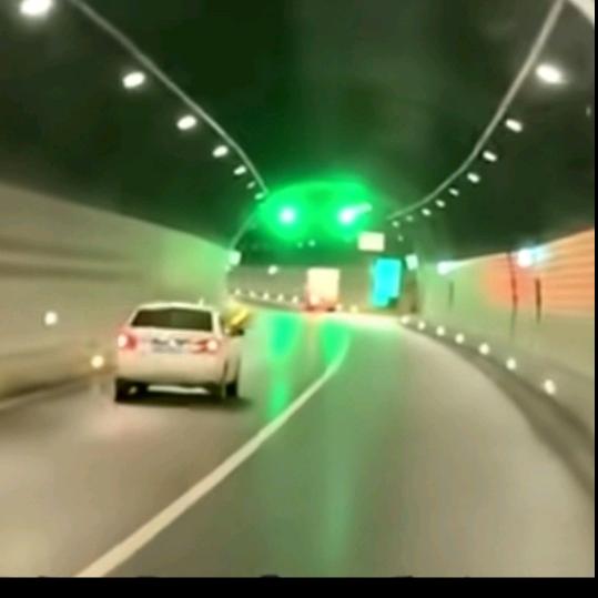 Eng|ⅰsh娱乐家私公司32号