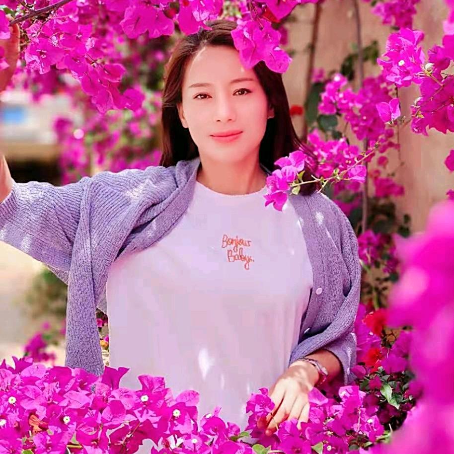邱芳【彝族阿咪若】