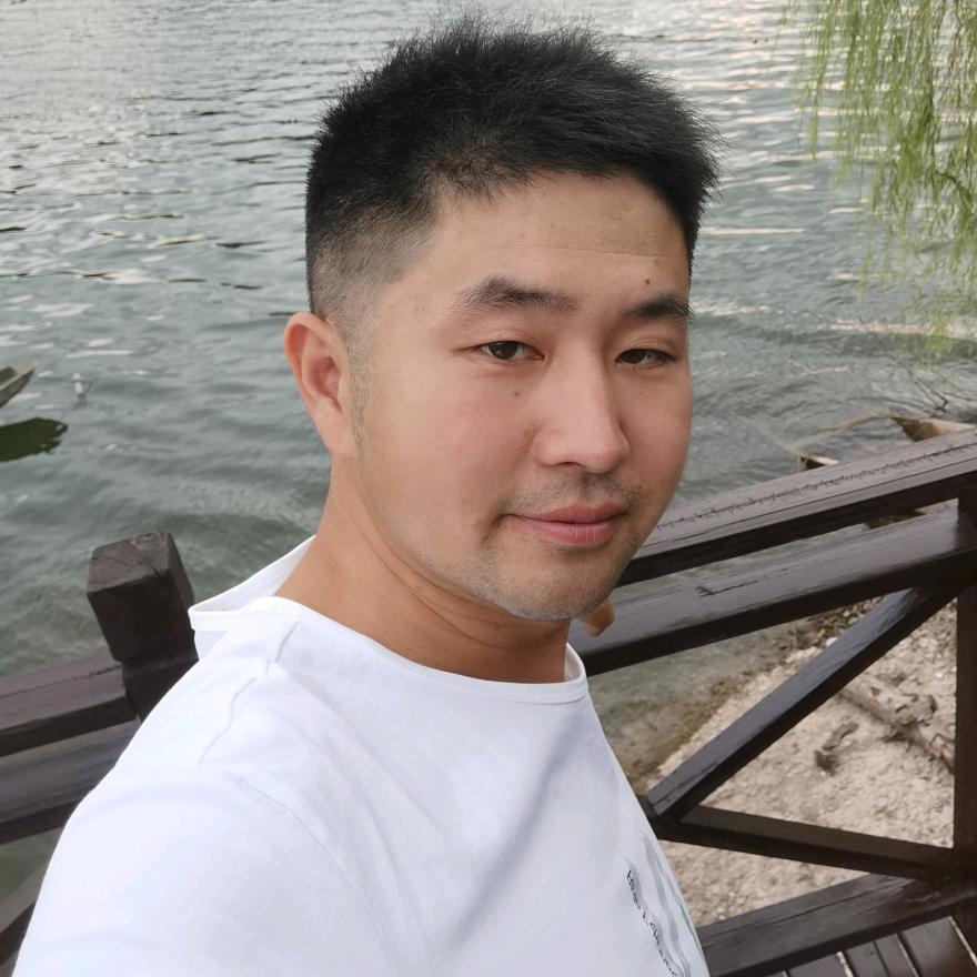 丁掌贵（锐丰水晶）