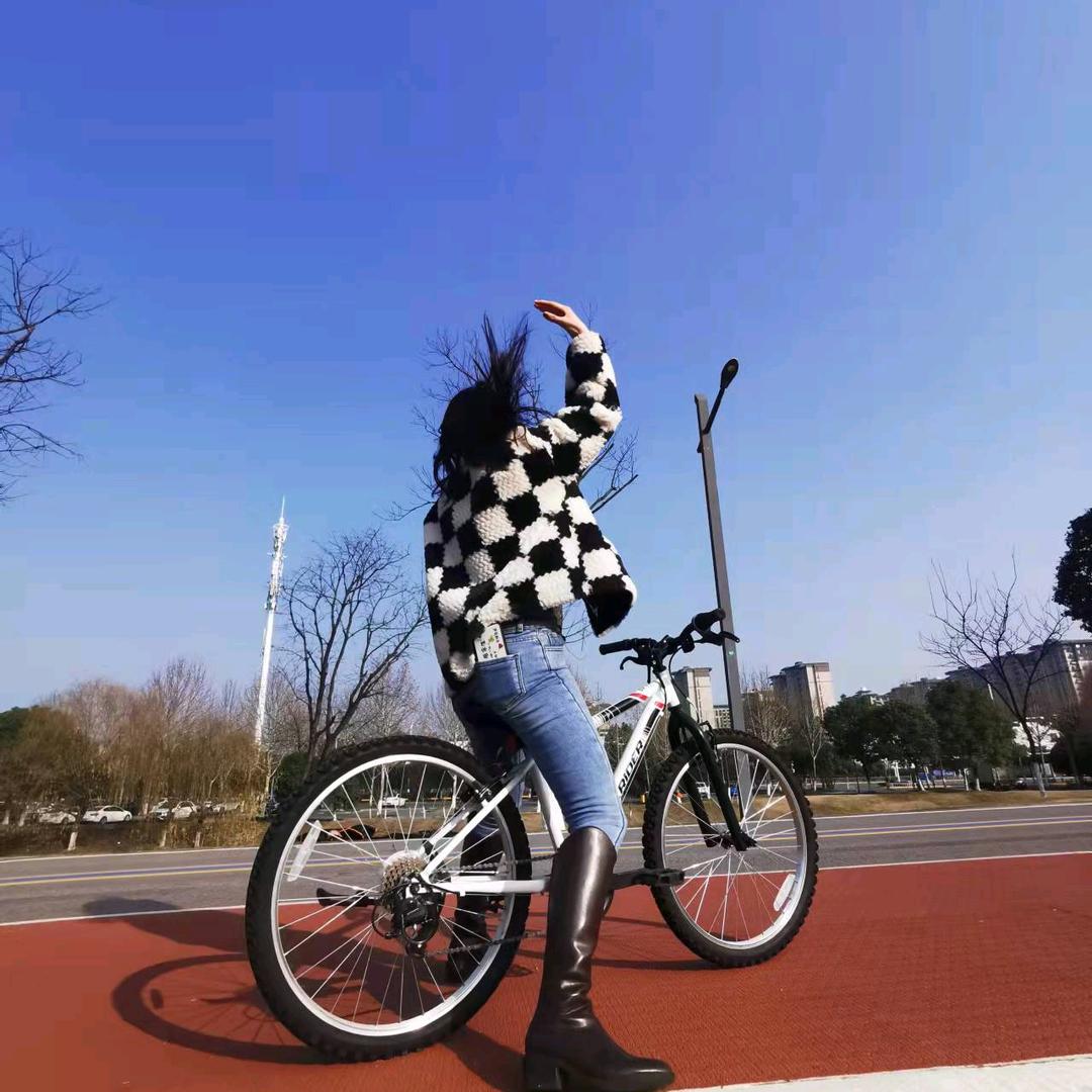 张小姐🍷👠🌶