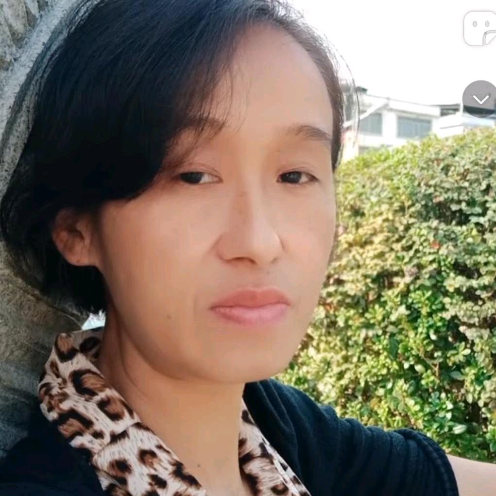 爱狗的慧姐