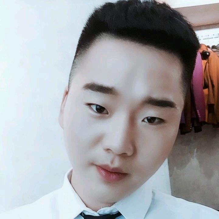 雷小雷