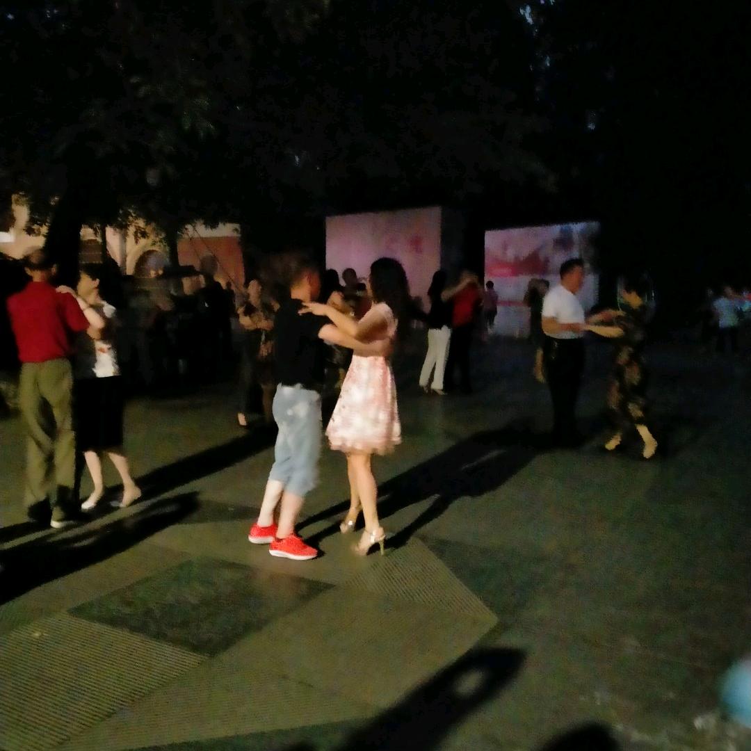 幸福相伴赵哥