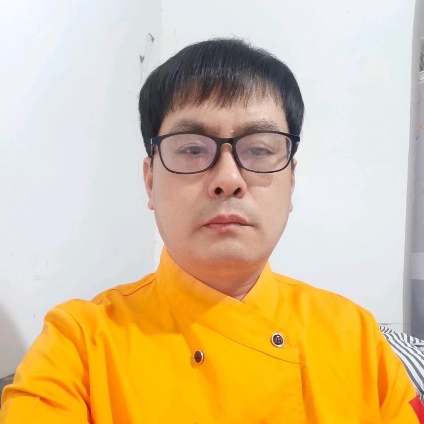 金牌大厨，孤燕独飞。