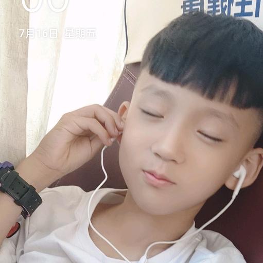 活泼的小兔子