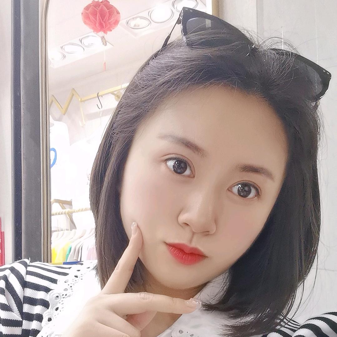 静静女装店