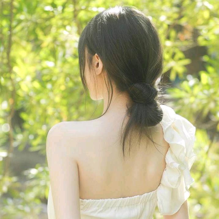 萱萱是吃货呀